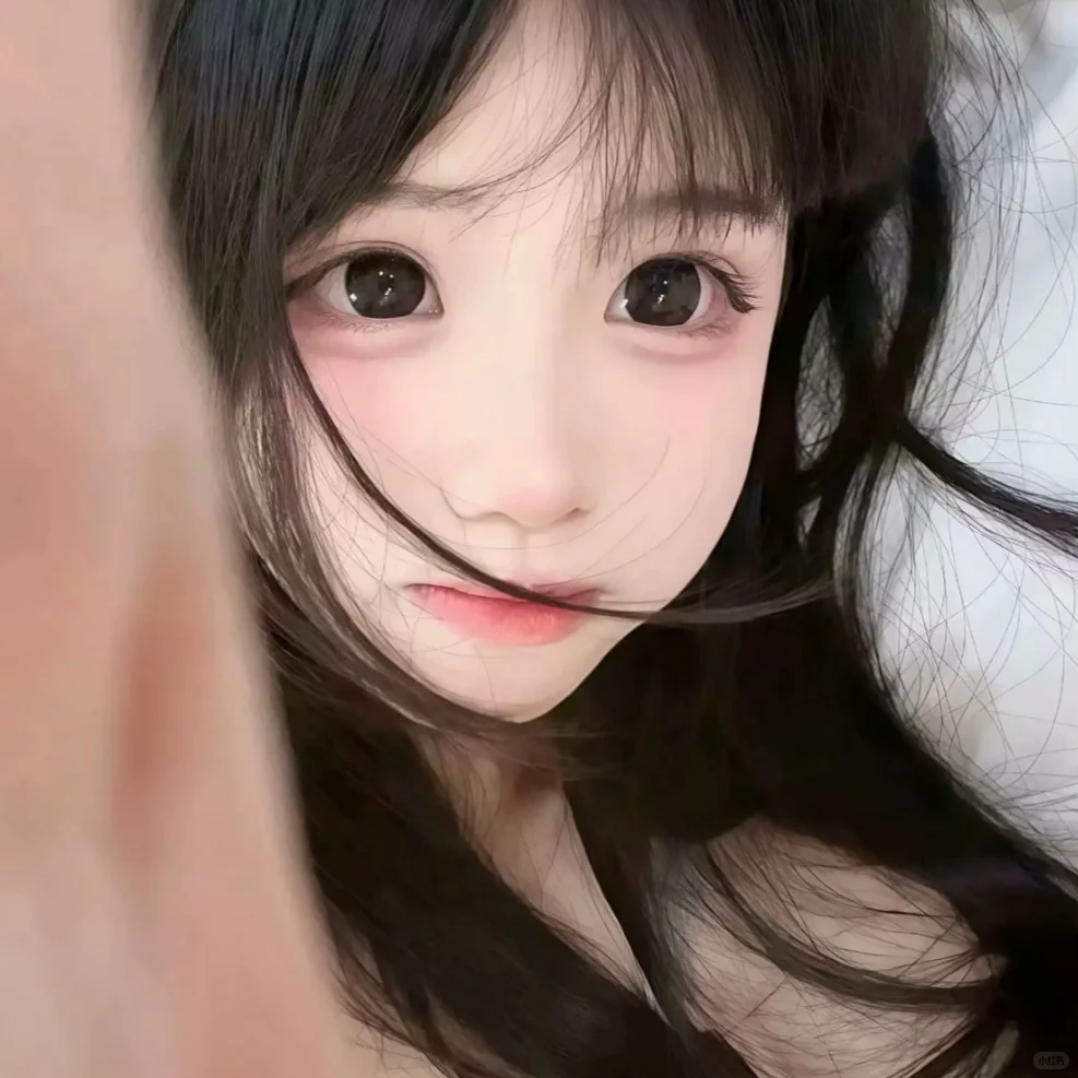 𝙒𝙚𝙘𝙝𝙖𝙩|氛围感泡泡女頭♡