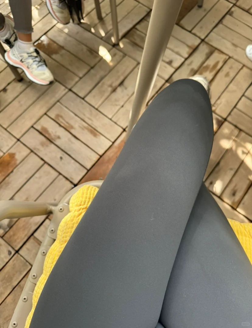 瑜伽裤、腿型