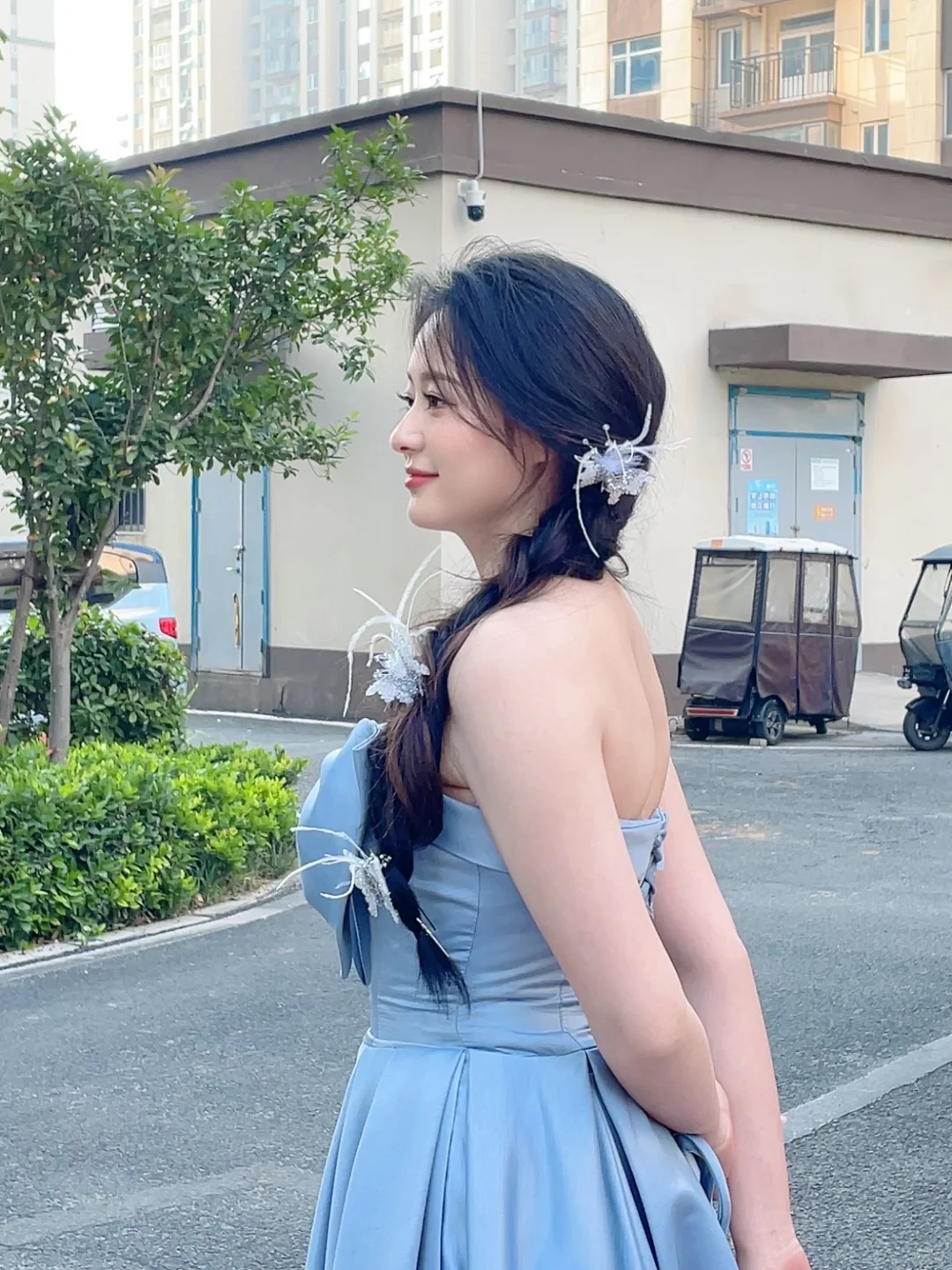 白白的女娃～好像穿什么都好看💙