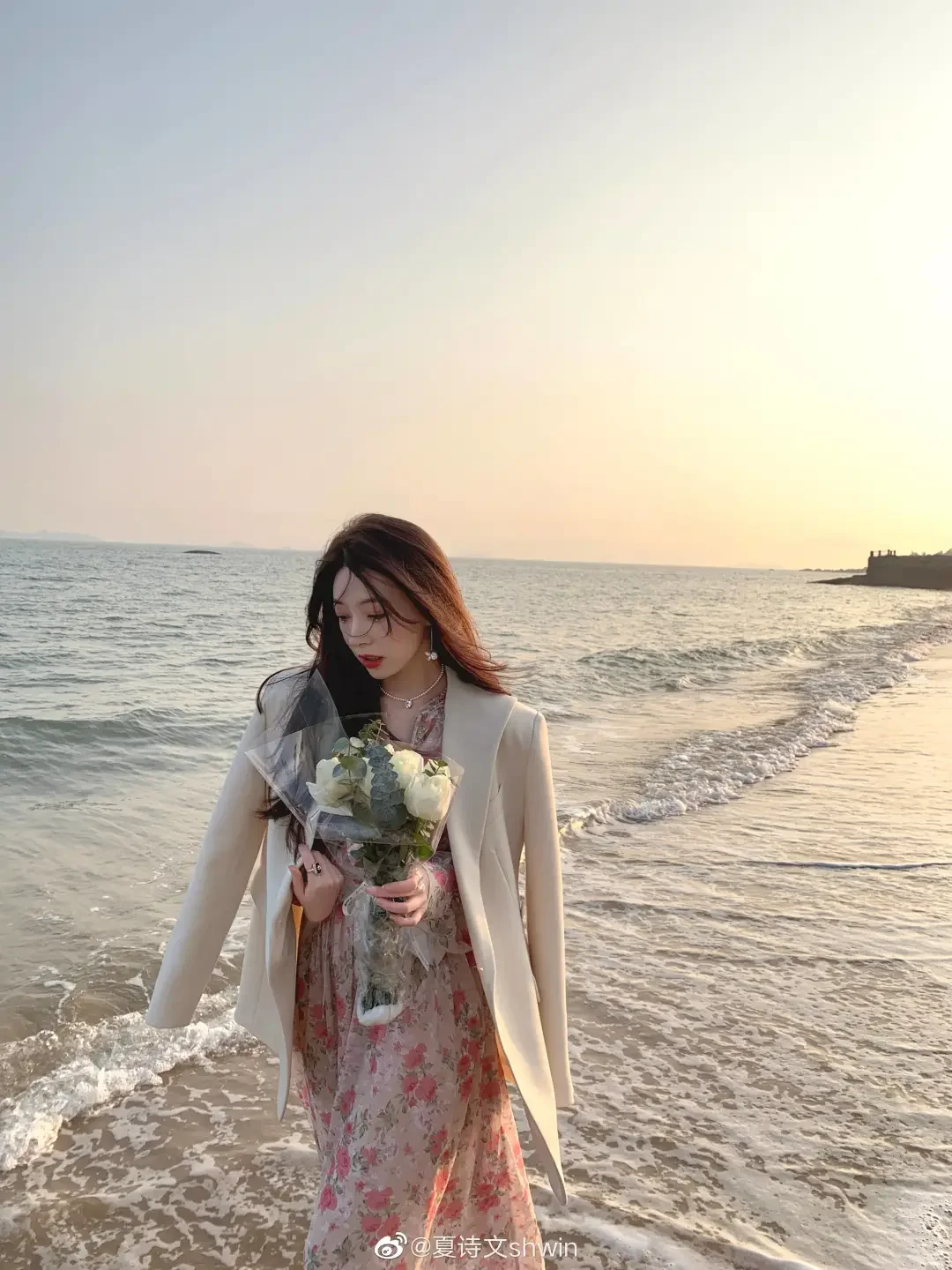 春日海边的浪漫穿搭分享🌊💐