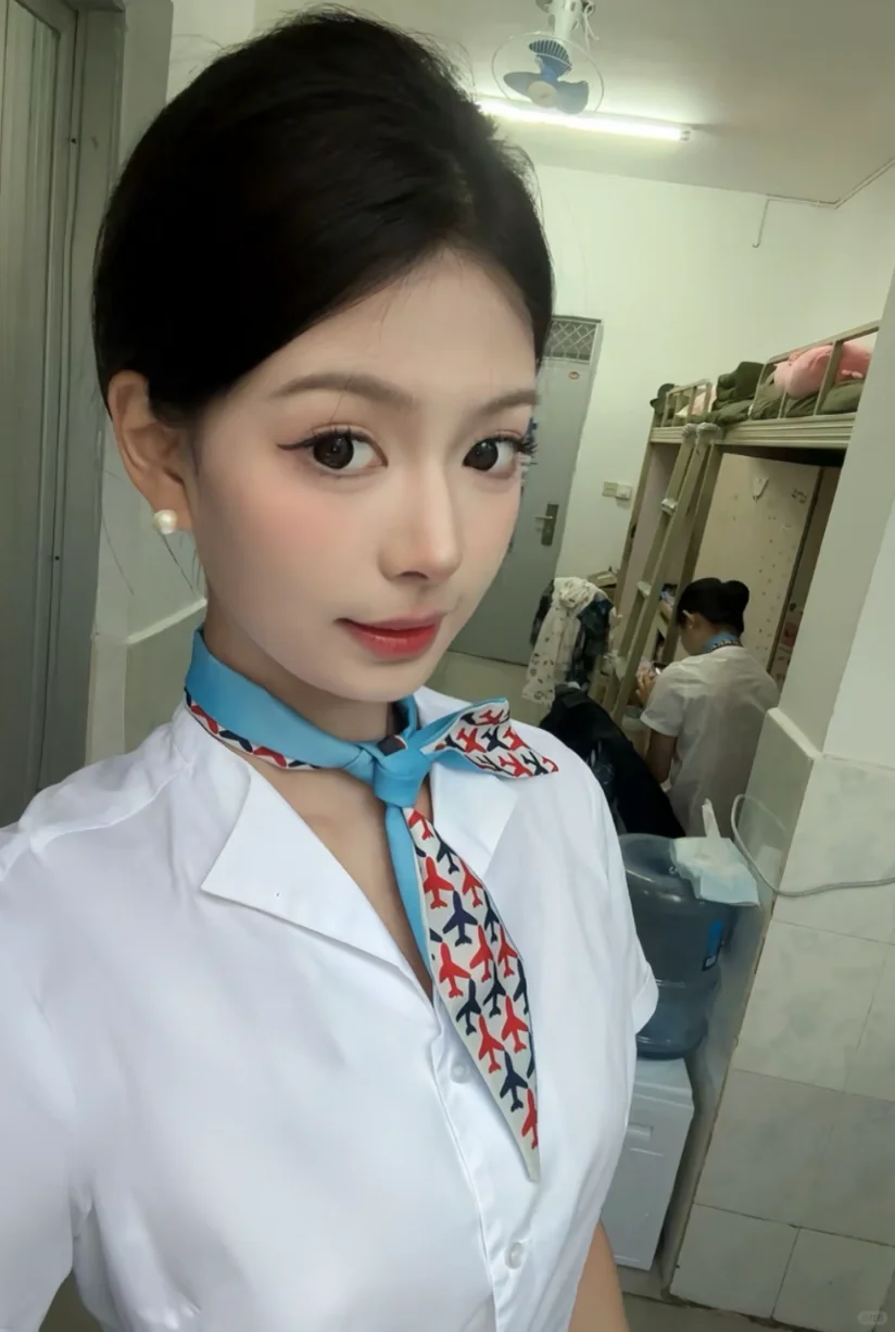 05女大学生 模特一枚 可互动 约拍📹