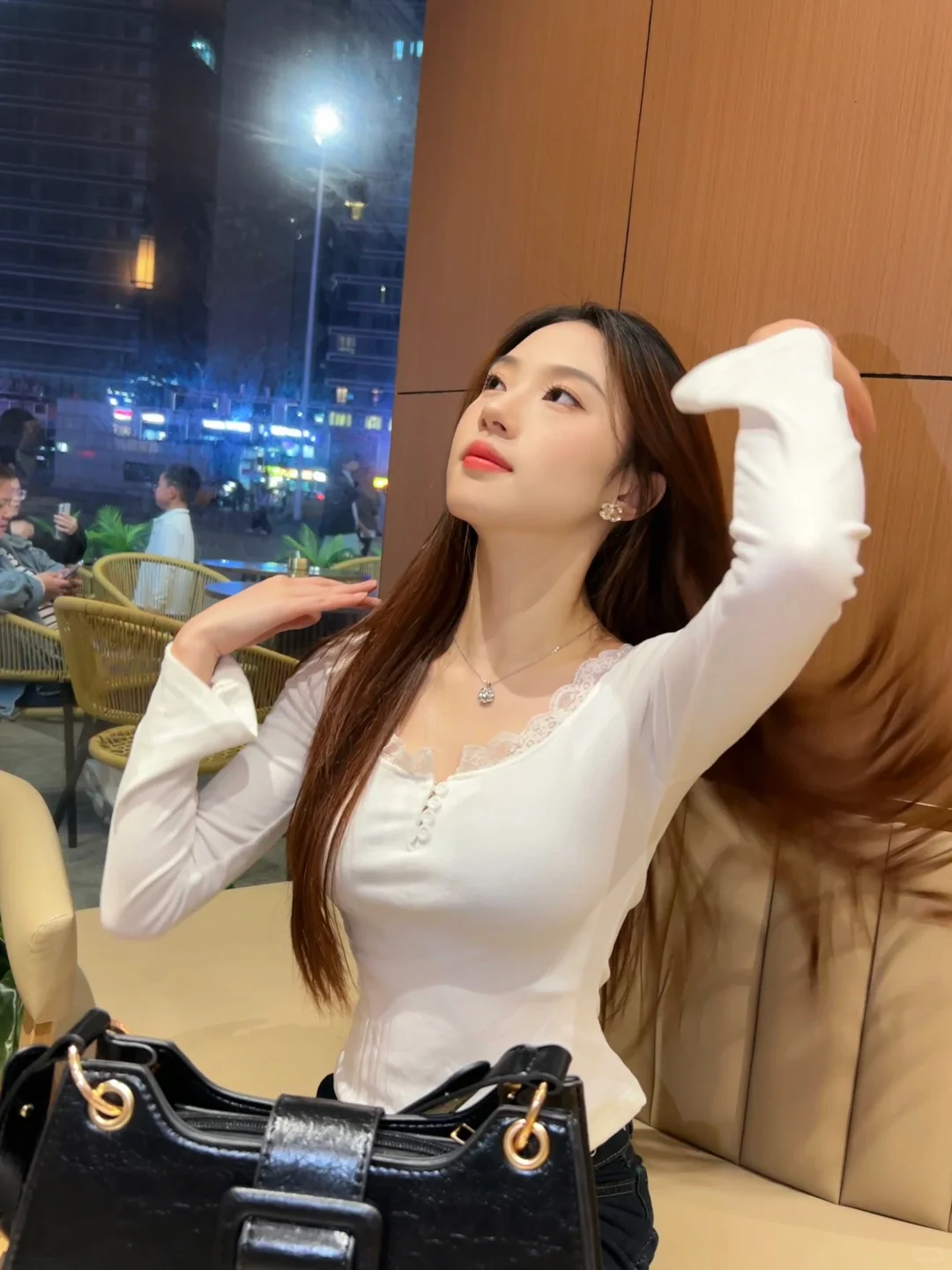到底是御姐还是甜妹？