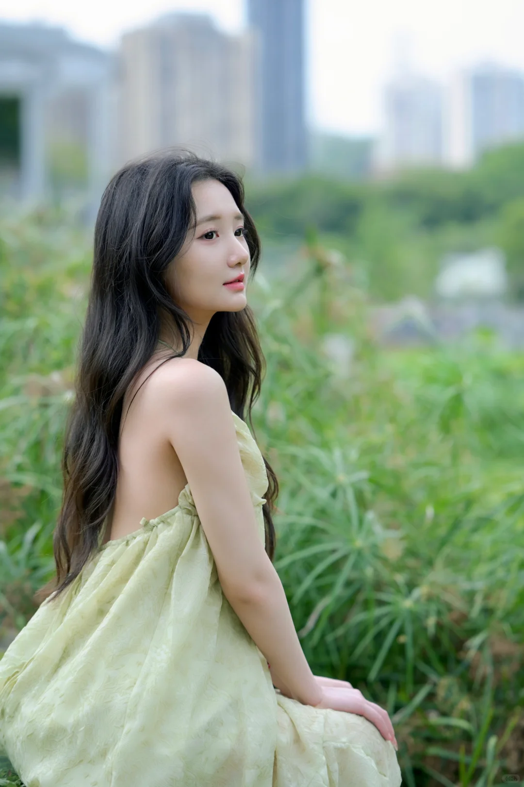 能让你多看一眼的女生～～