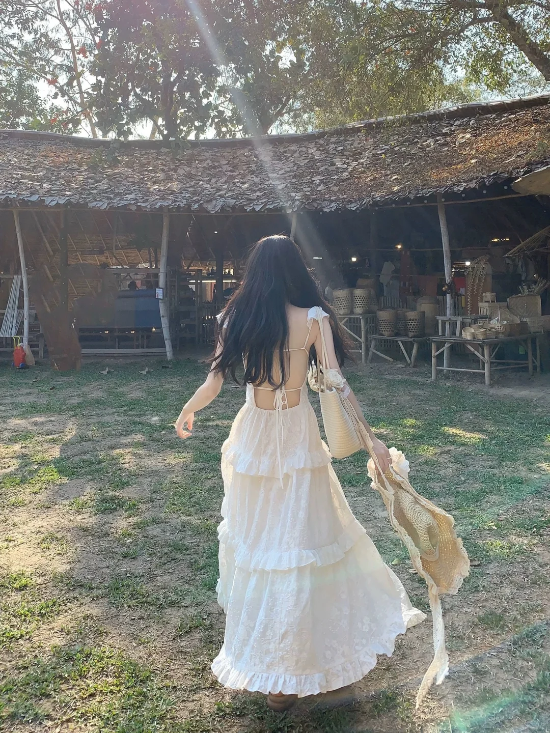 ✨甜桃山茶白月光裙！露背设计美到窒息！💖