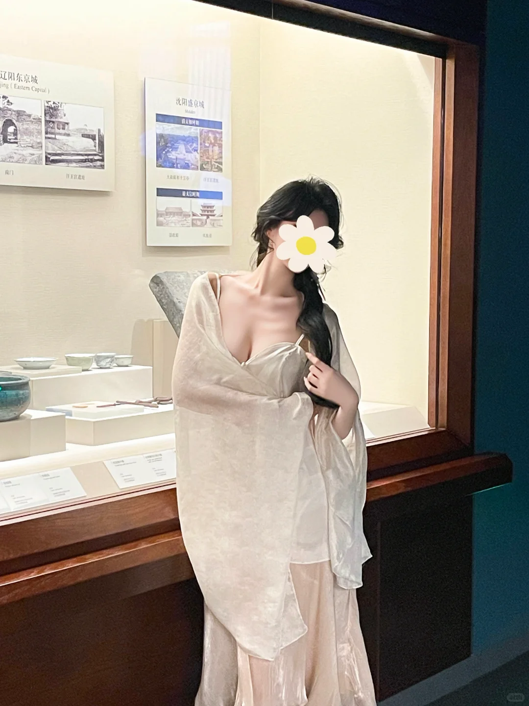 女生就该自觉持贵