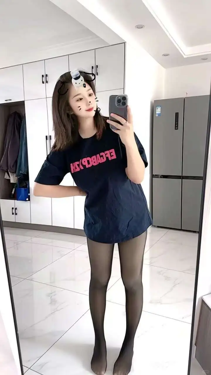 丝袜配美腿