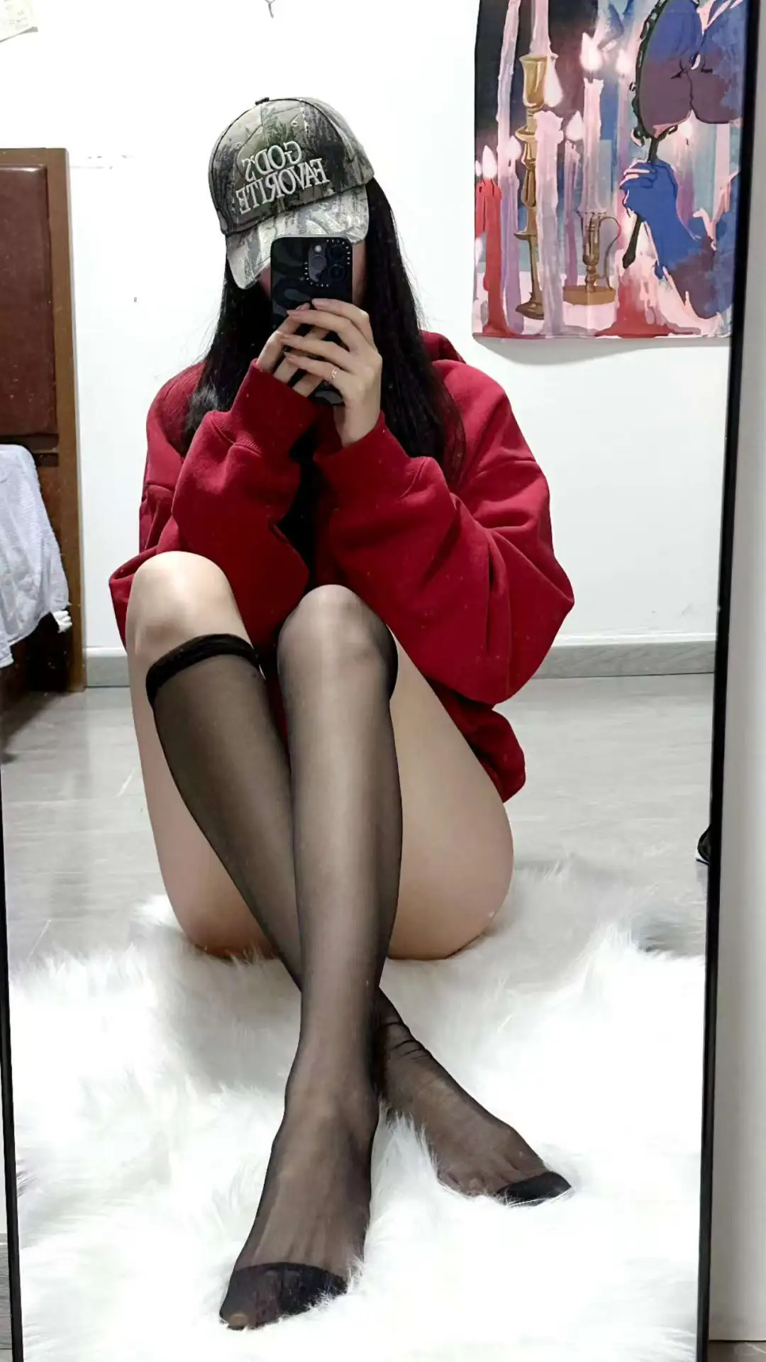 红色毛衣配丝袜好有氛围感！