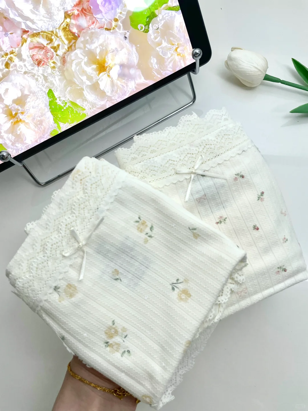 夏日专属碎花蕾丝内内，穿上就不想脱！！