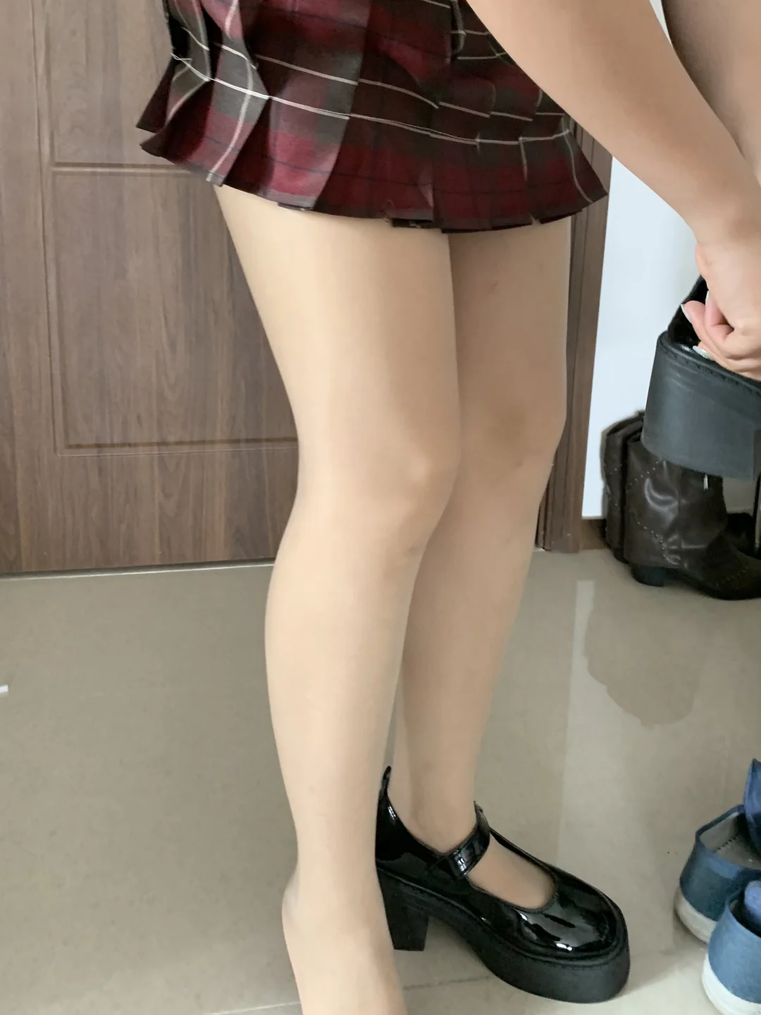 这是什么神仙搭配！JK配丝袜 美到犯规👀