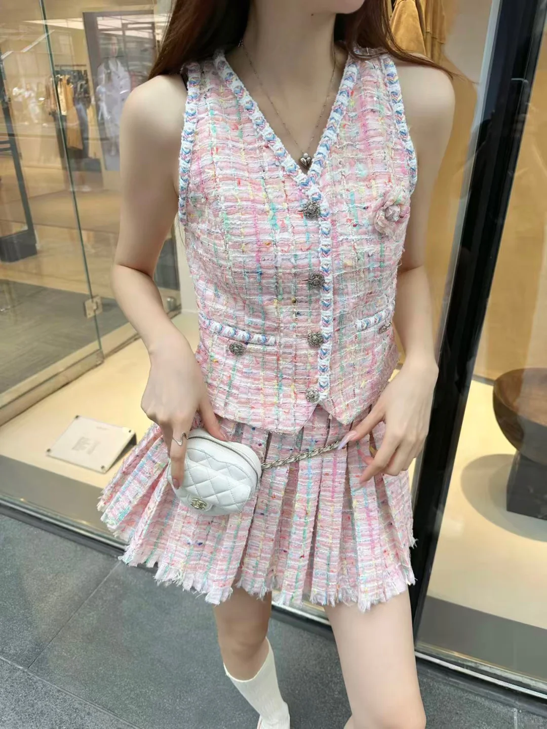 这种衣服谁能不爱呢！少女心爆棚！