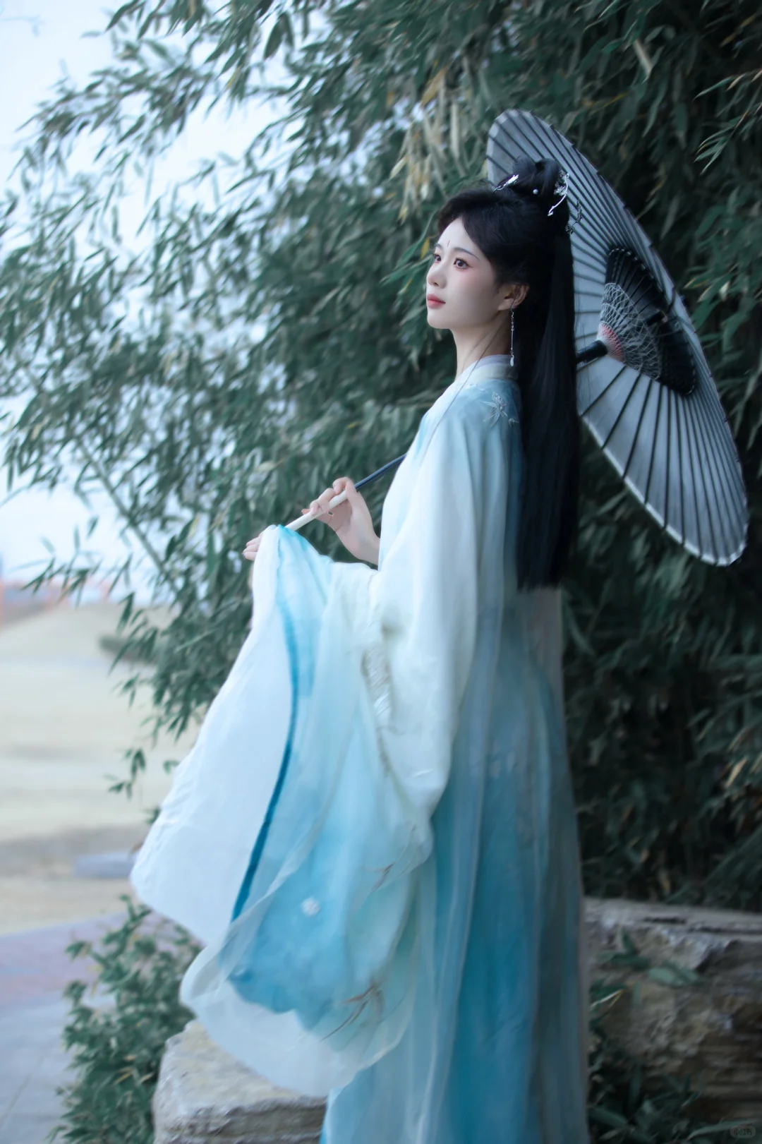 “大师姐她啊 修的可是太上无情道”
