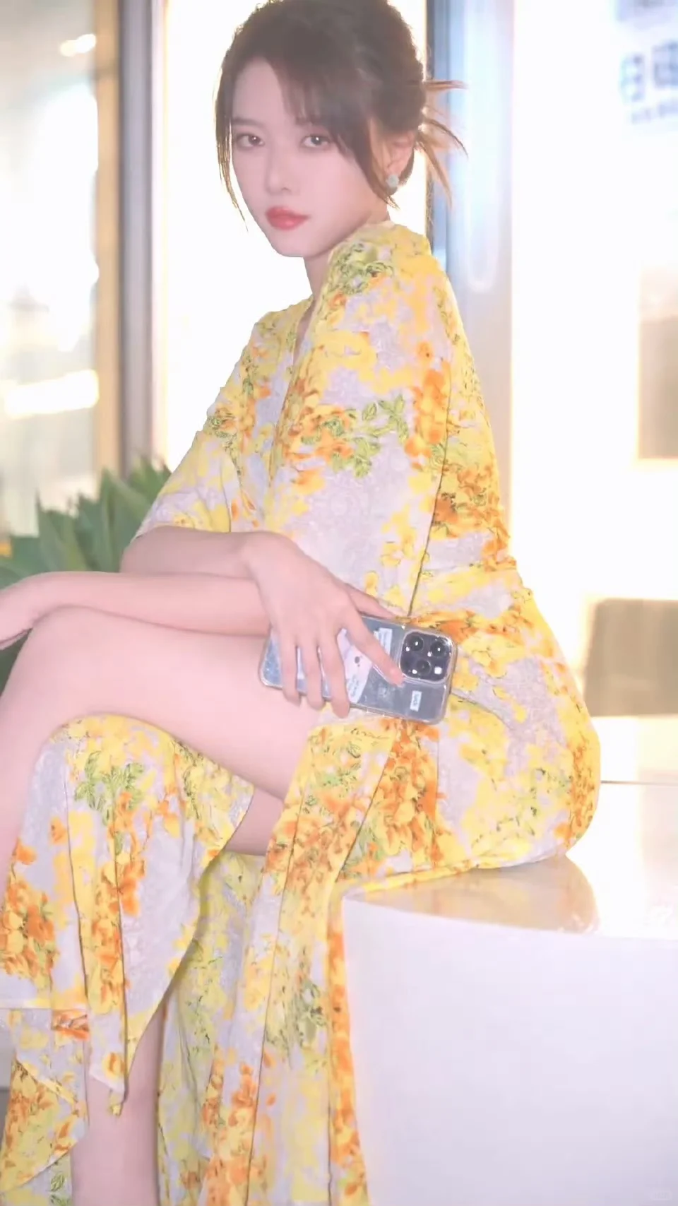 被骆歆美晕！这才是碎花裙的正确打开方式