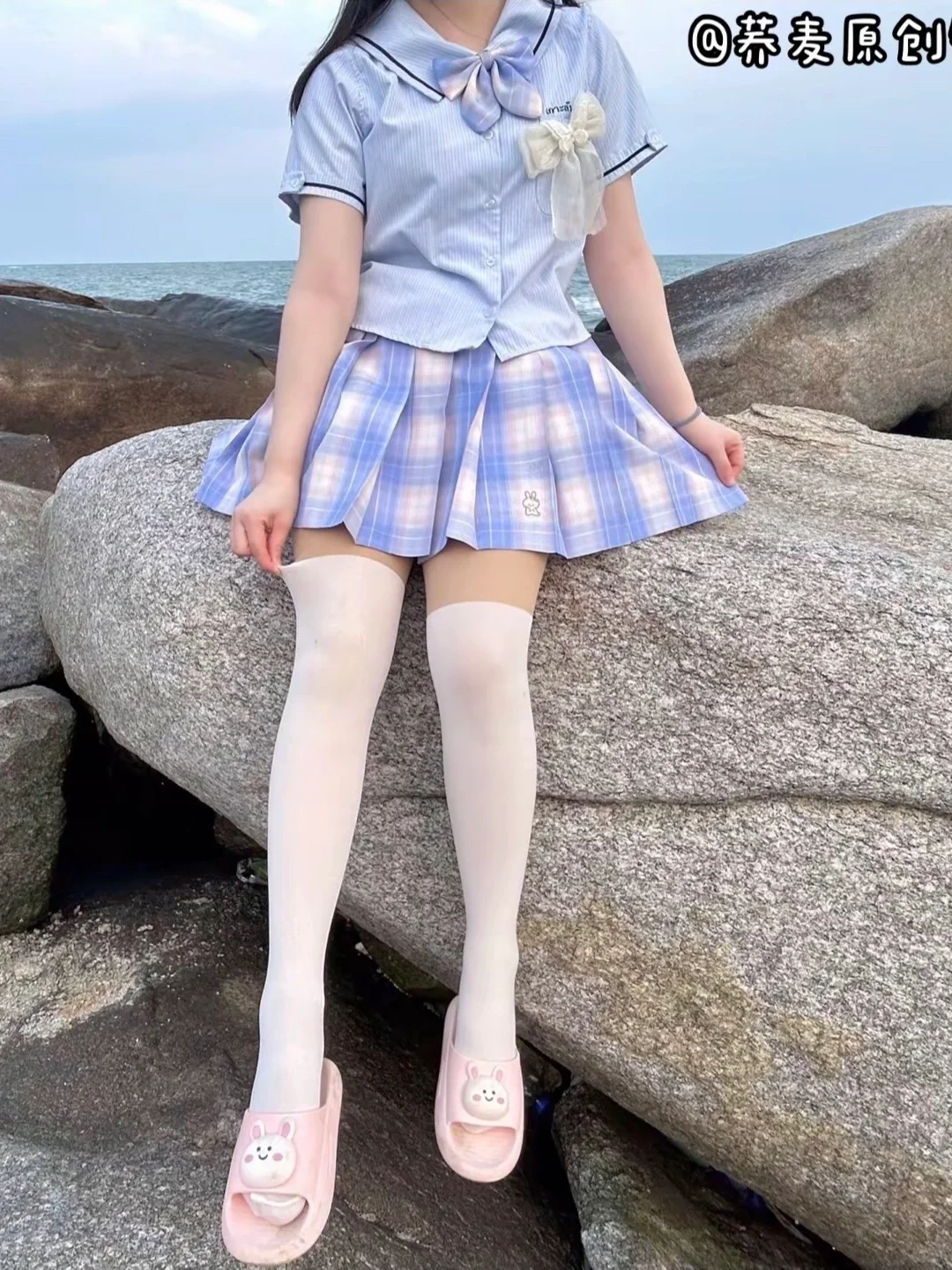 有了它！你的小腿袜or过膝袜再也不会往下掉
