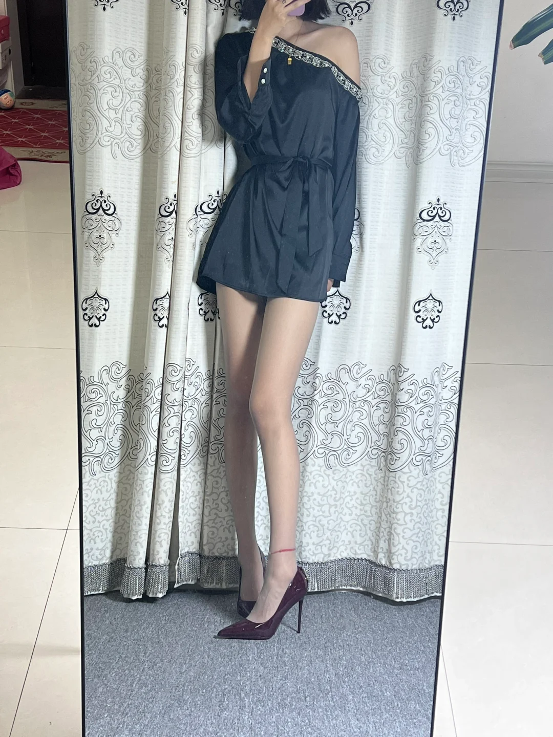 丝袜怎么搭才好看呀