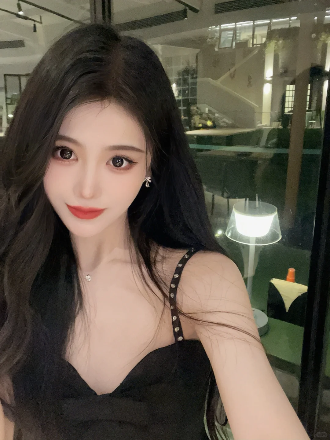 谁不想做黑发红唇白皮大美女呀💃🏻