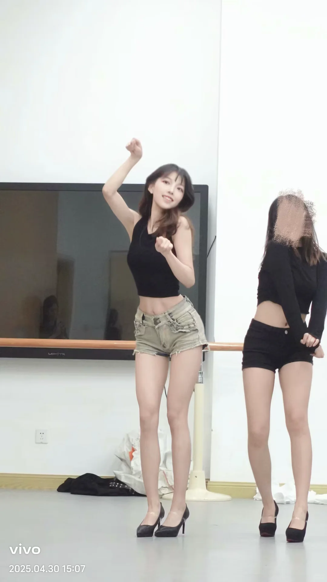 南开大二｜在小蛋糕和成熟女人间来回切换…