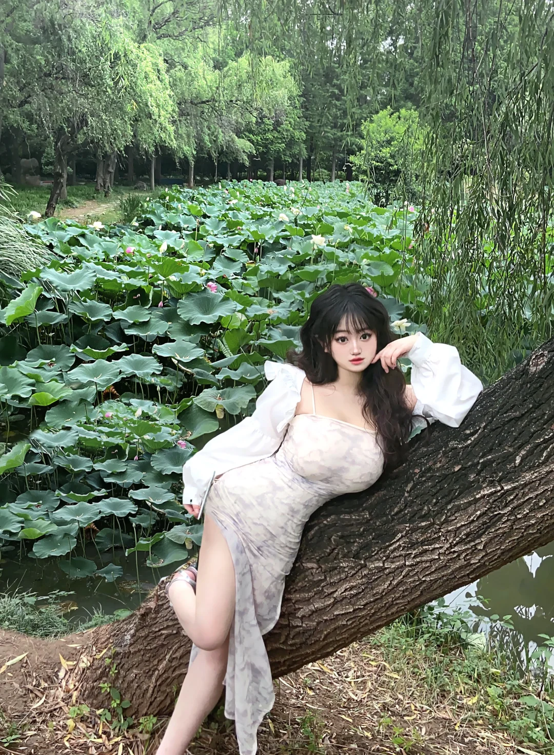 圆脸➕新中式包臀裙➕微胖=女大学生最爱