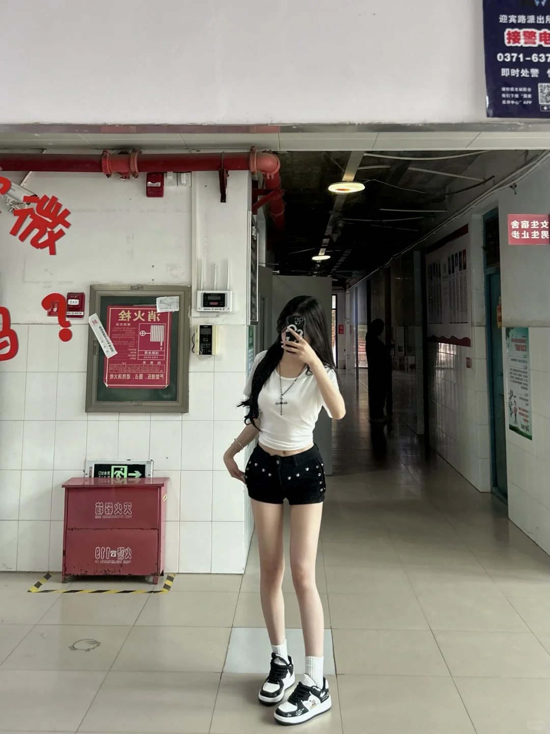 166/95 这腿算好看吗🖤