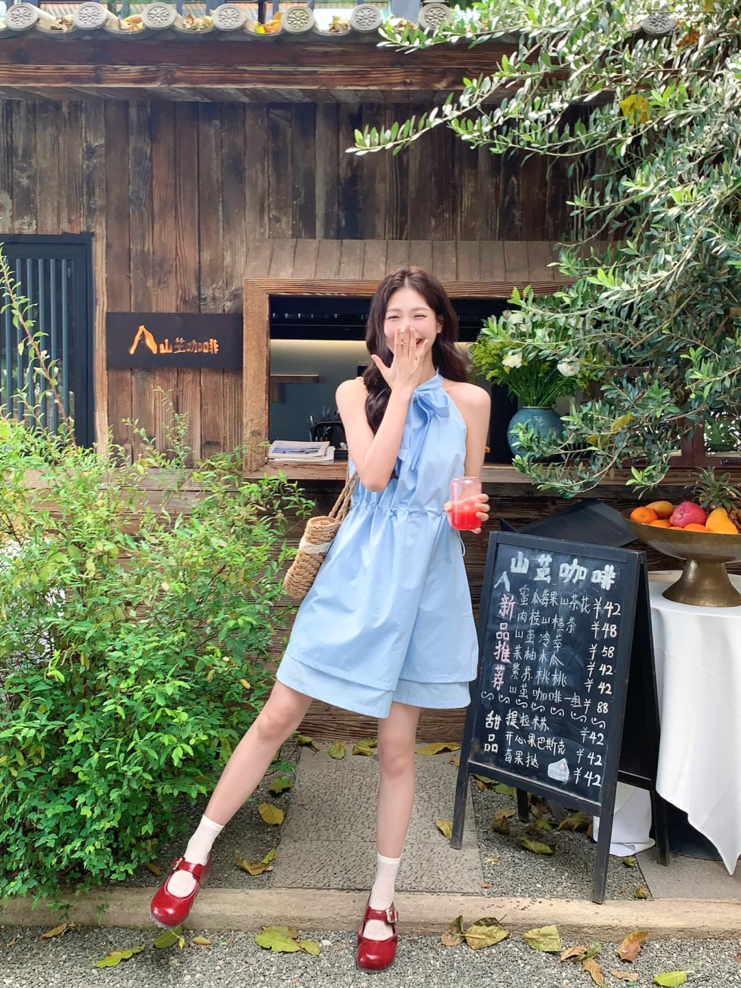 𝐒𝒉𝒂𝒓𝒆 𝒅𝒂𝒊𝒍𝒚  𝒍𝒊𝒇𝒆💐