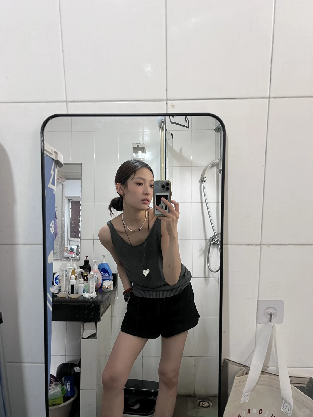 左脸的一万种姿态