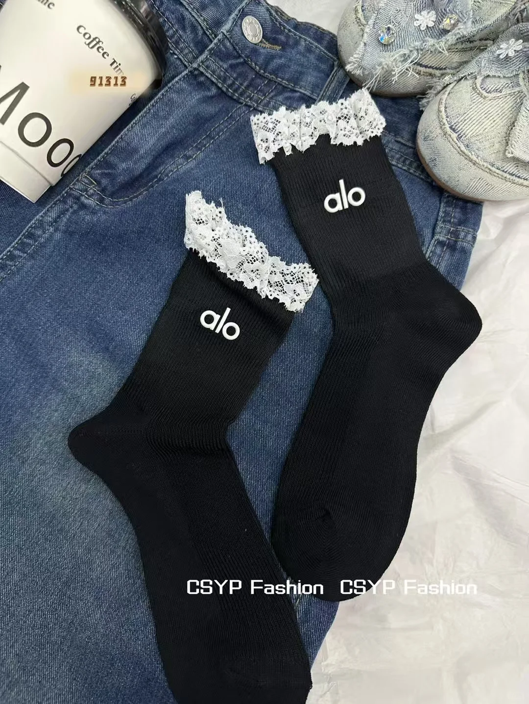 好好看的蕾丝花边袜子🧦