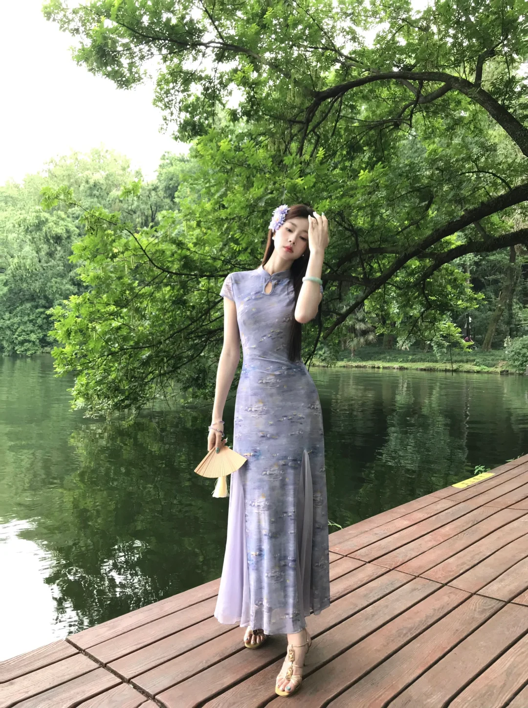 绝了！！！紫色配西湖水美的太权威了！！