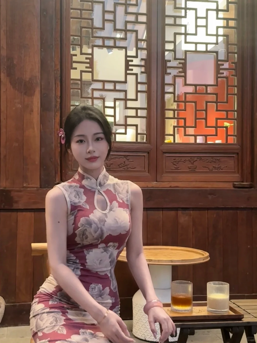 论旗袍和书屋的适配度🌷