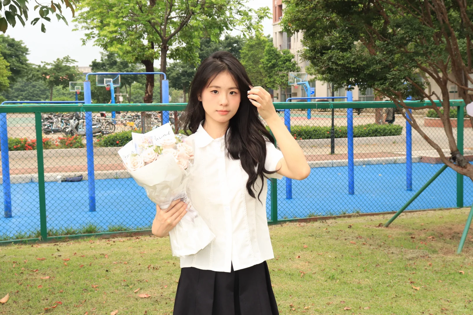 在学校拍到了人生照片🎓