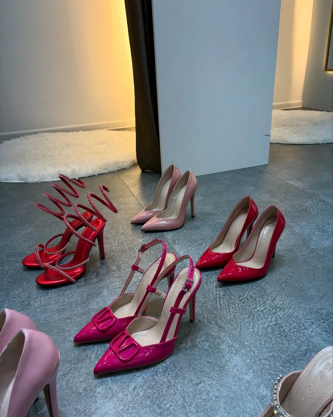 美女感👠美的毫不费力