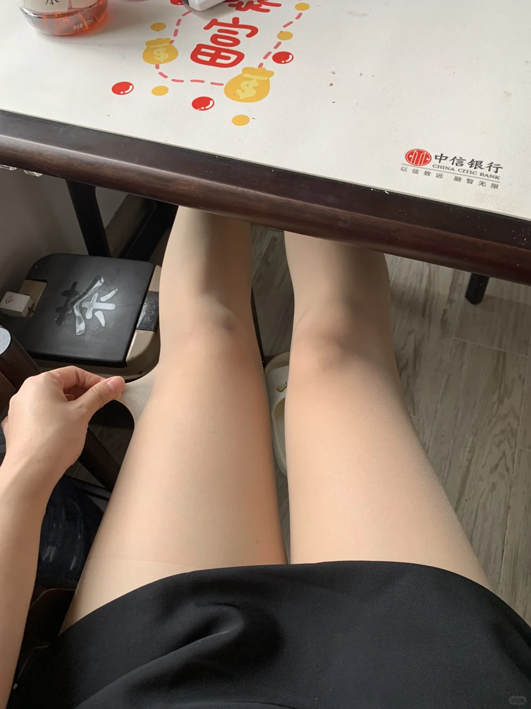 我勒个豆❗️这腿丝袜➕光腿神器！