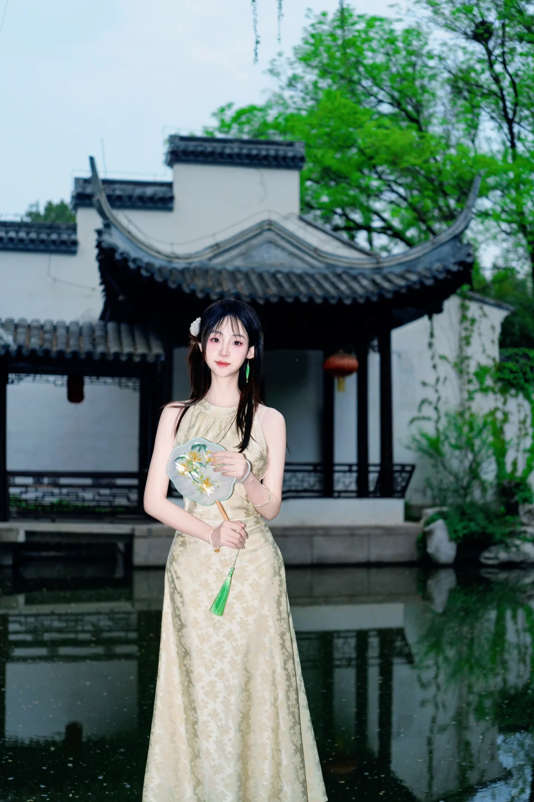 观我旧往 同我仰春💚💛国风旗袍
