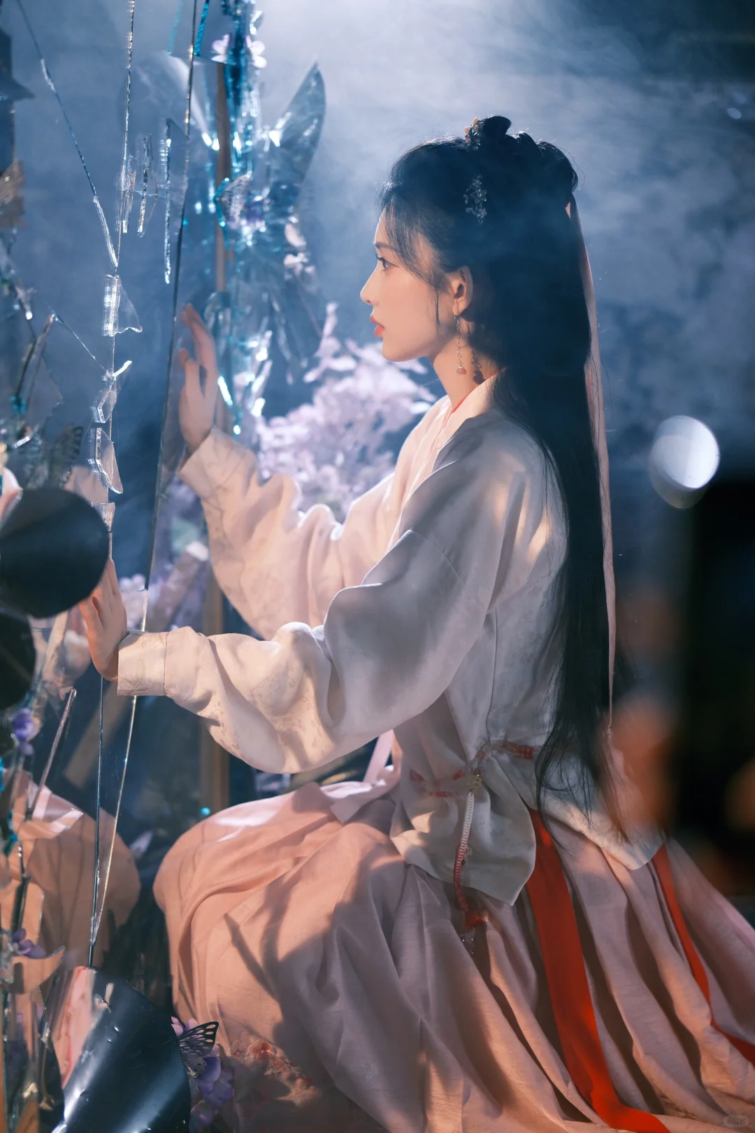 “前世今生，镜中一梦”🦋给孟子义拍的窦昭