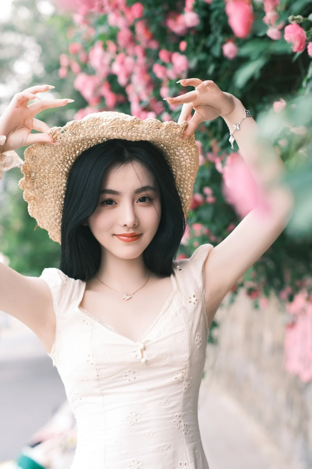 接下来就是合肥顶流蔷薇花季啦🌸