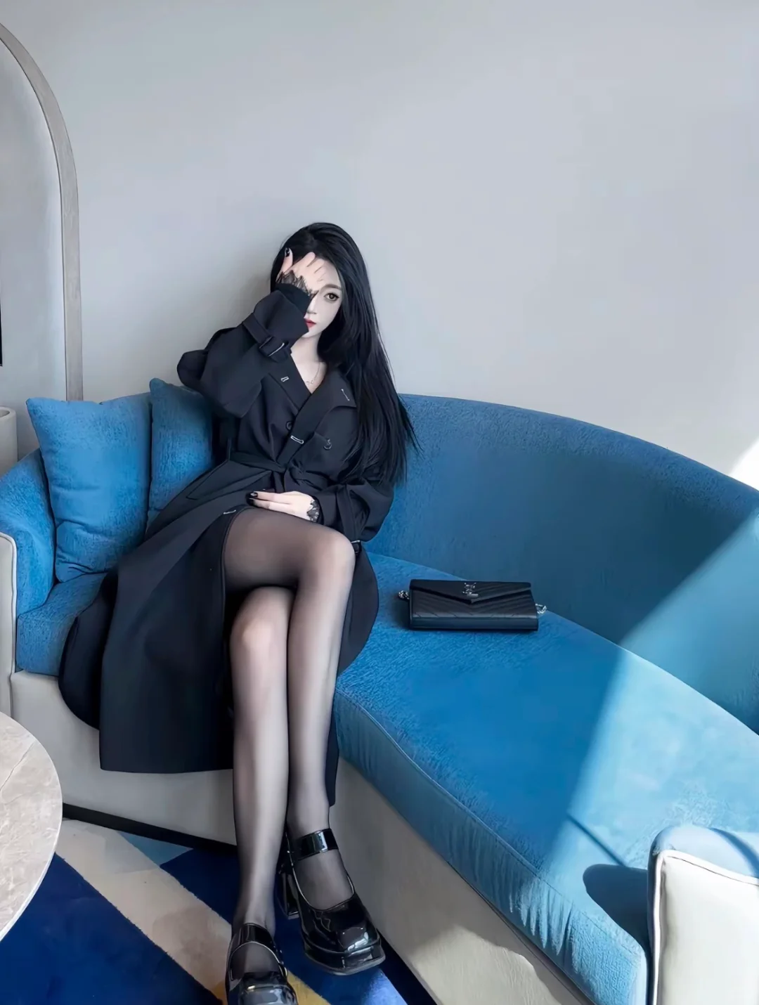皮肤白皙平面模特