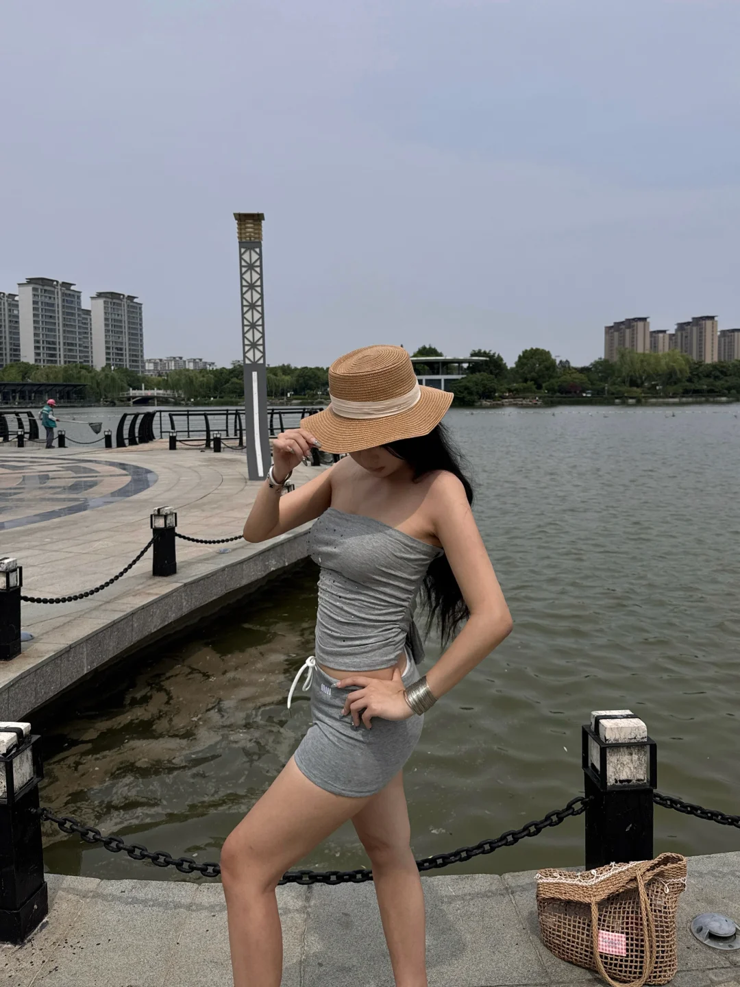 被太阳暴晒