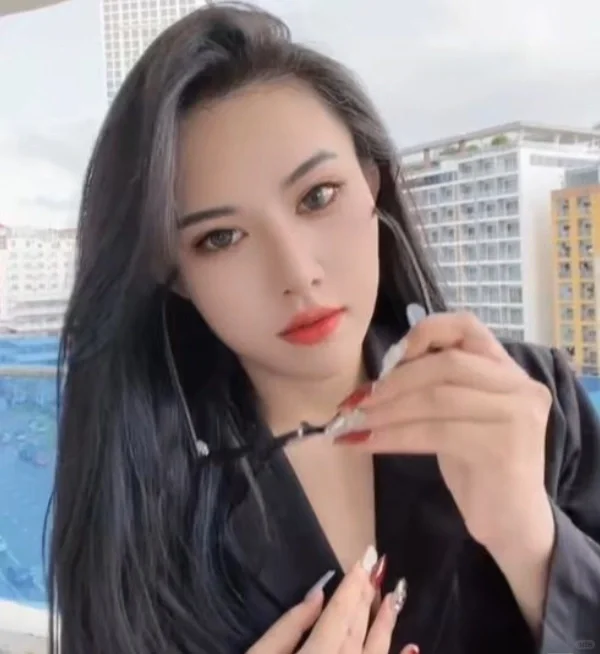 大网红依晴在柬埔寨离世