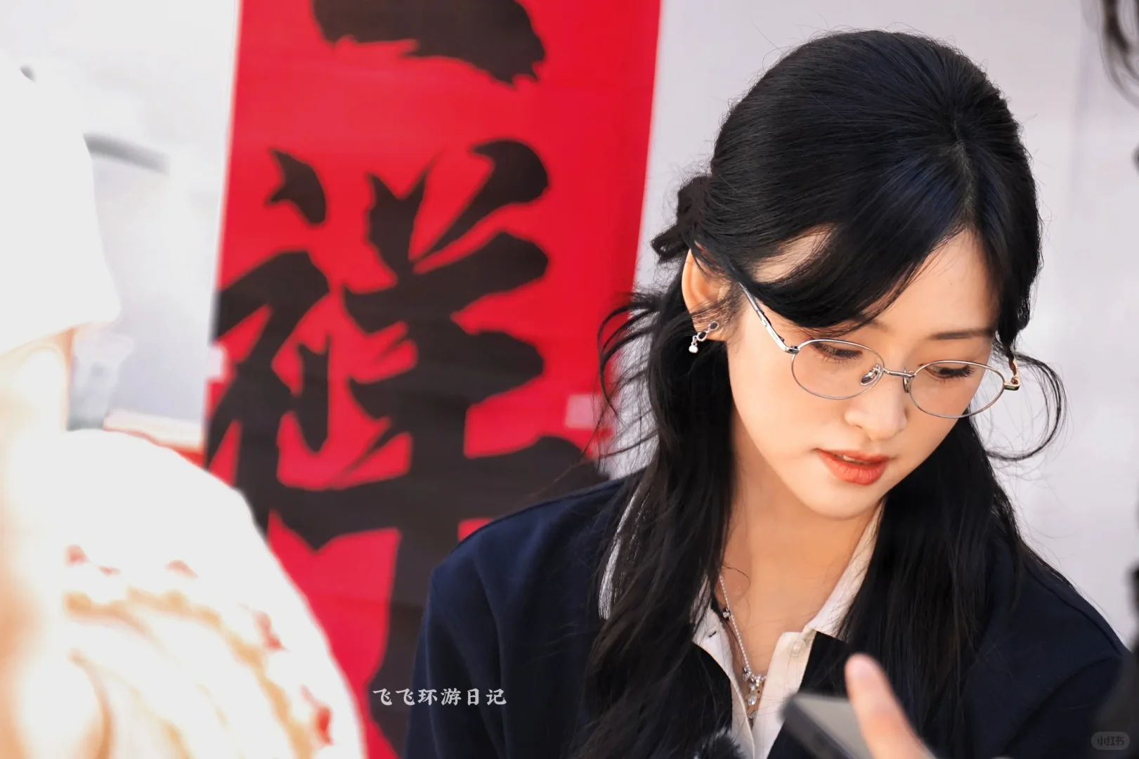 路透变成了写真集