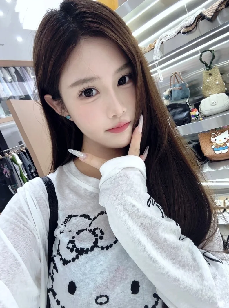 她真的好甜啊～😍😍😍
