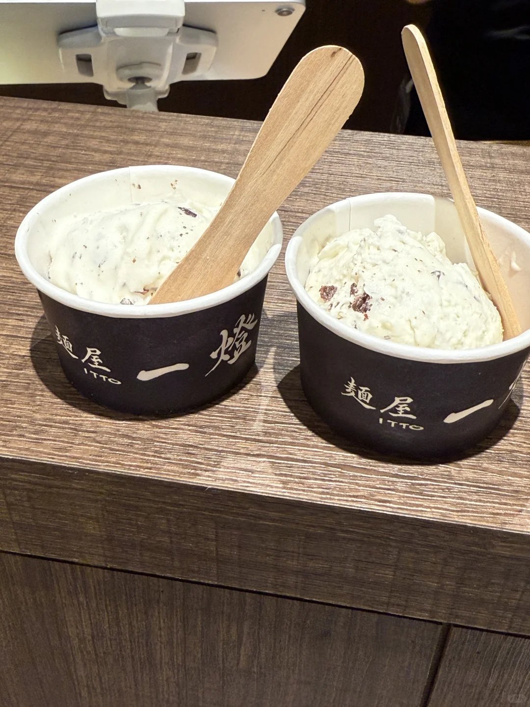 08台灣女高中生｜台中探店｜麵屋一燈