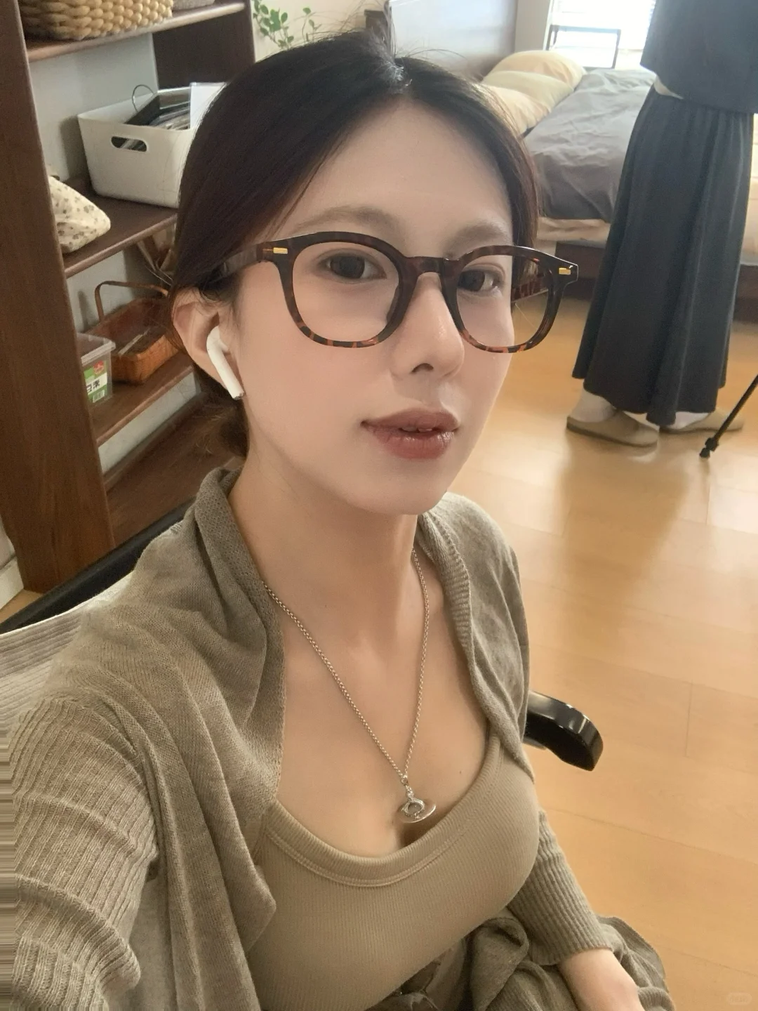 能勉强算是甜妹吗？蚊子老是来咬我。