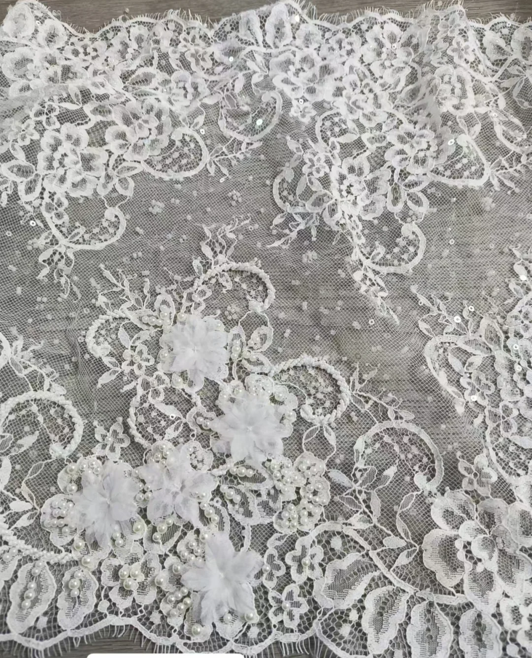 法蕾蕾丝