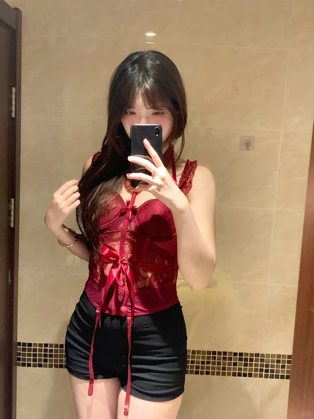 红色鱼骨胸衣内搭分享～