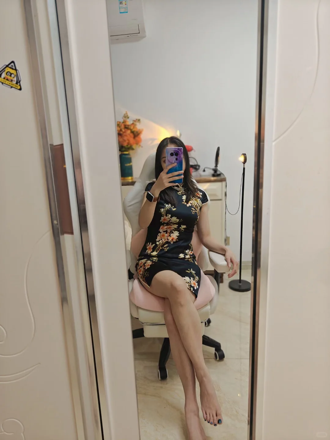 特别喜欢旗袍，穿上感觉自己都温婉端庄了