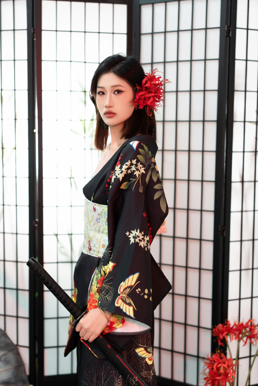 👘黑道千金也是拍上了！