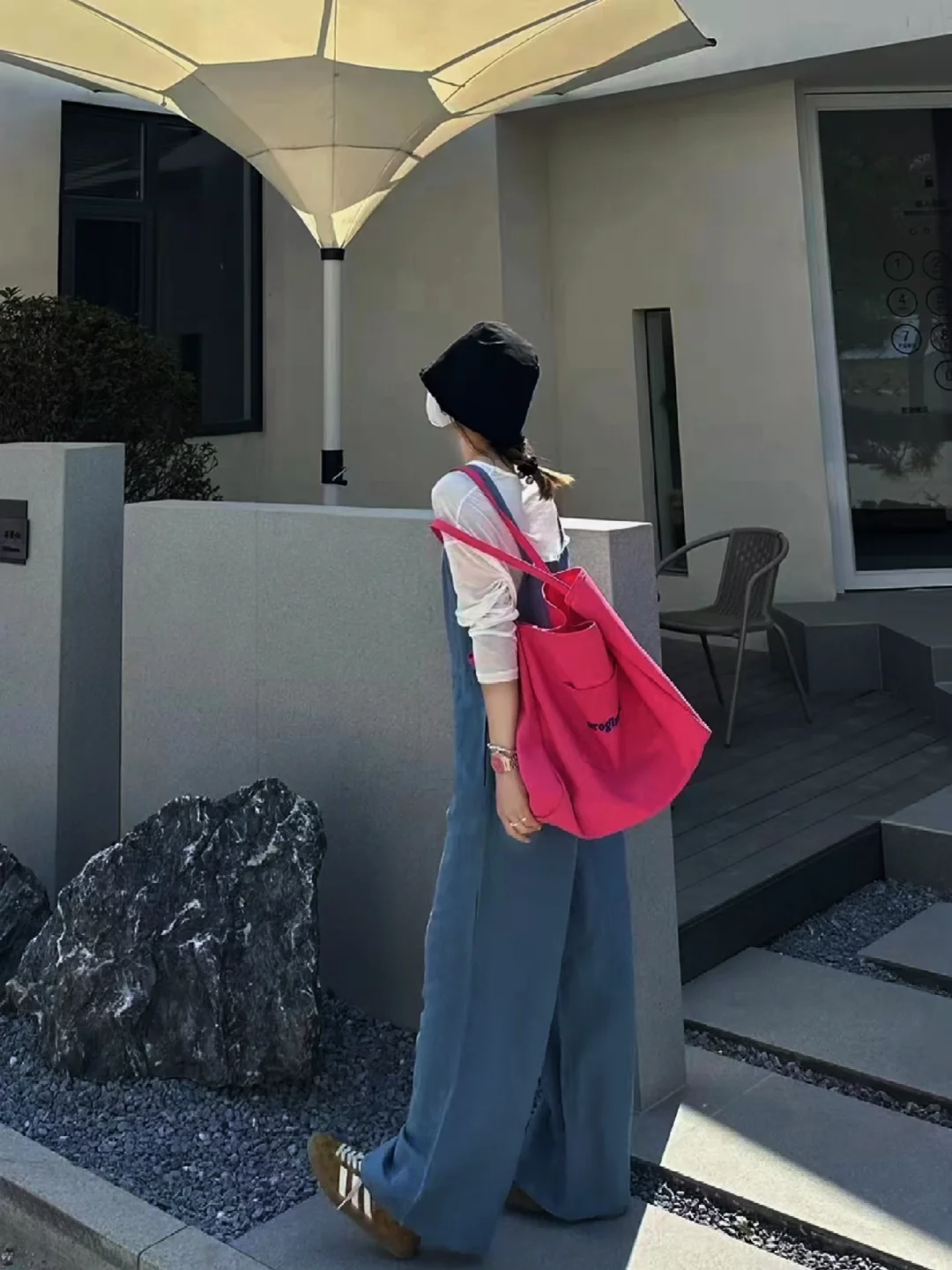 长得一般，但是好会穿❗