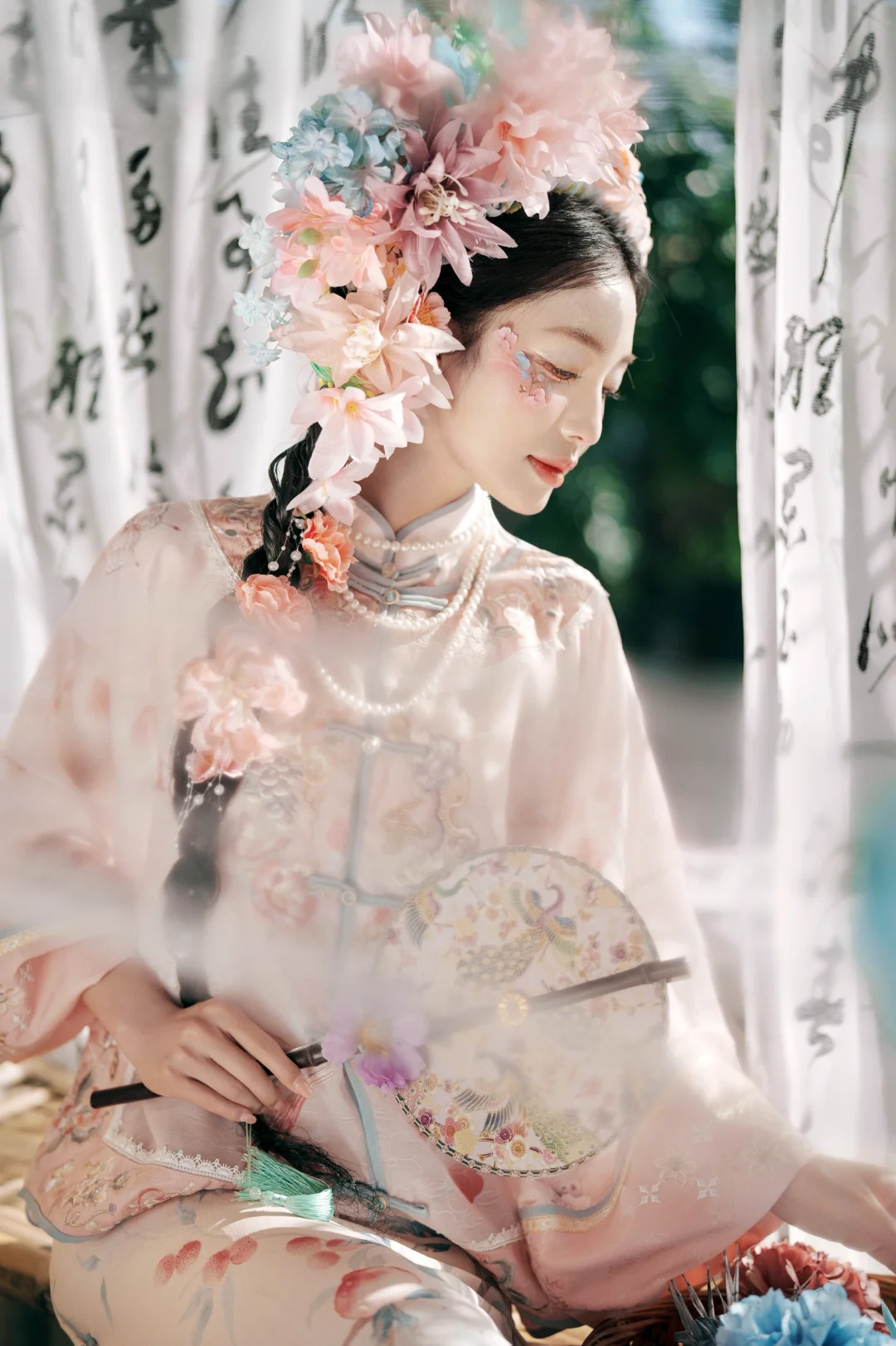 坠入粉色江南梦💐簪花汉服旗袍写真太绝