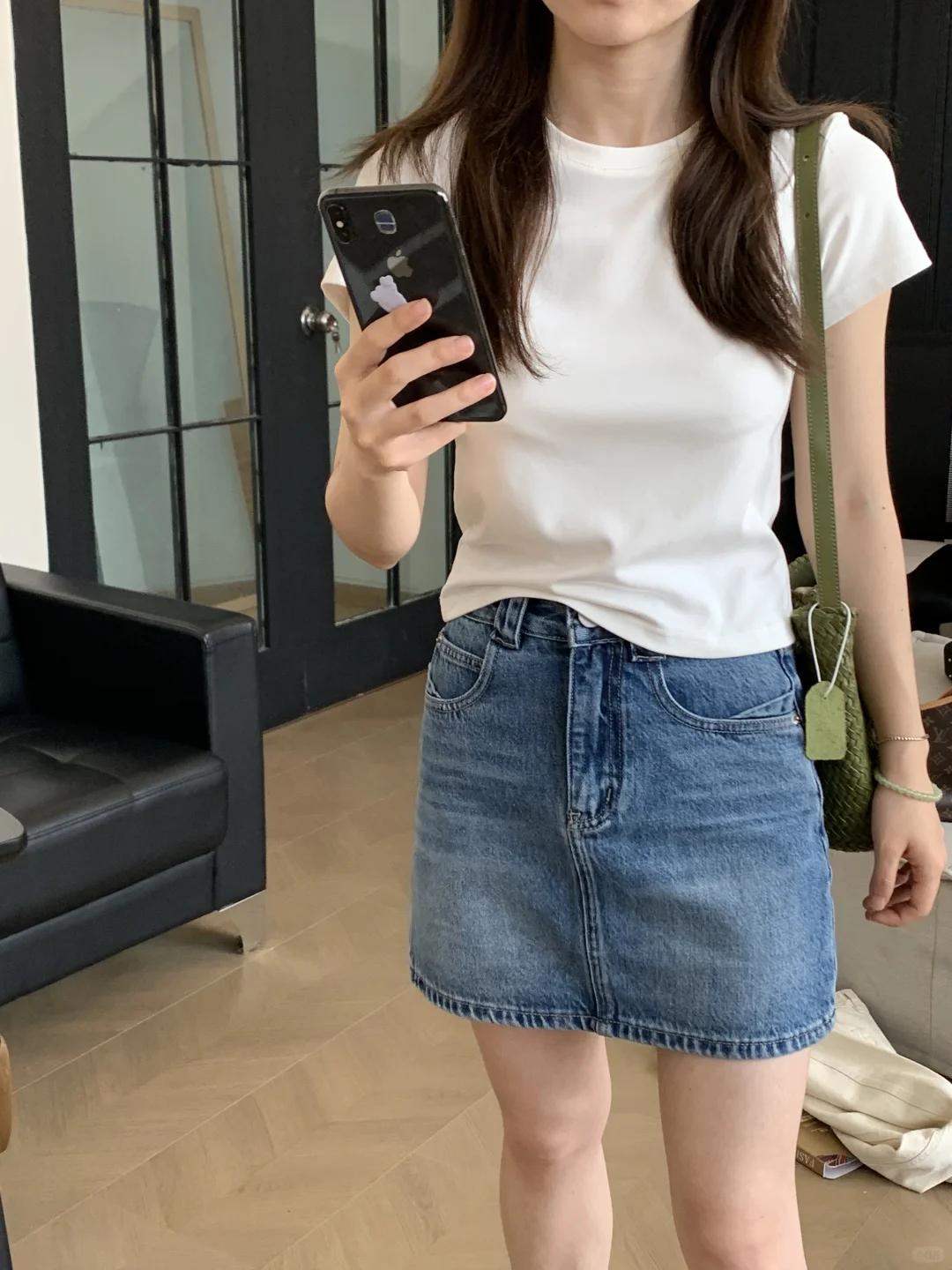 小个子显得腿很修长的 牛仔小半裙
