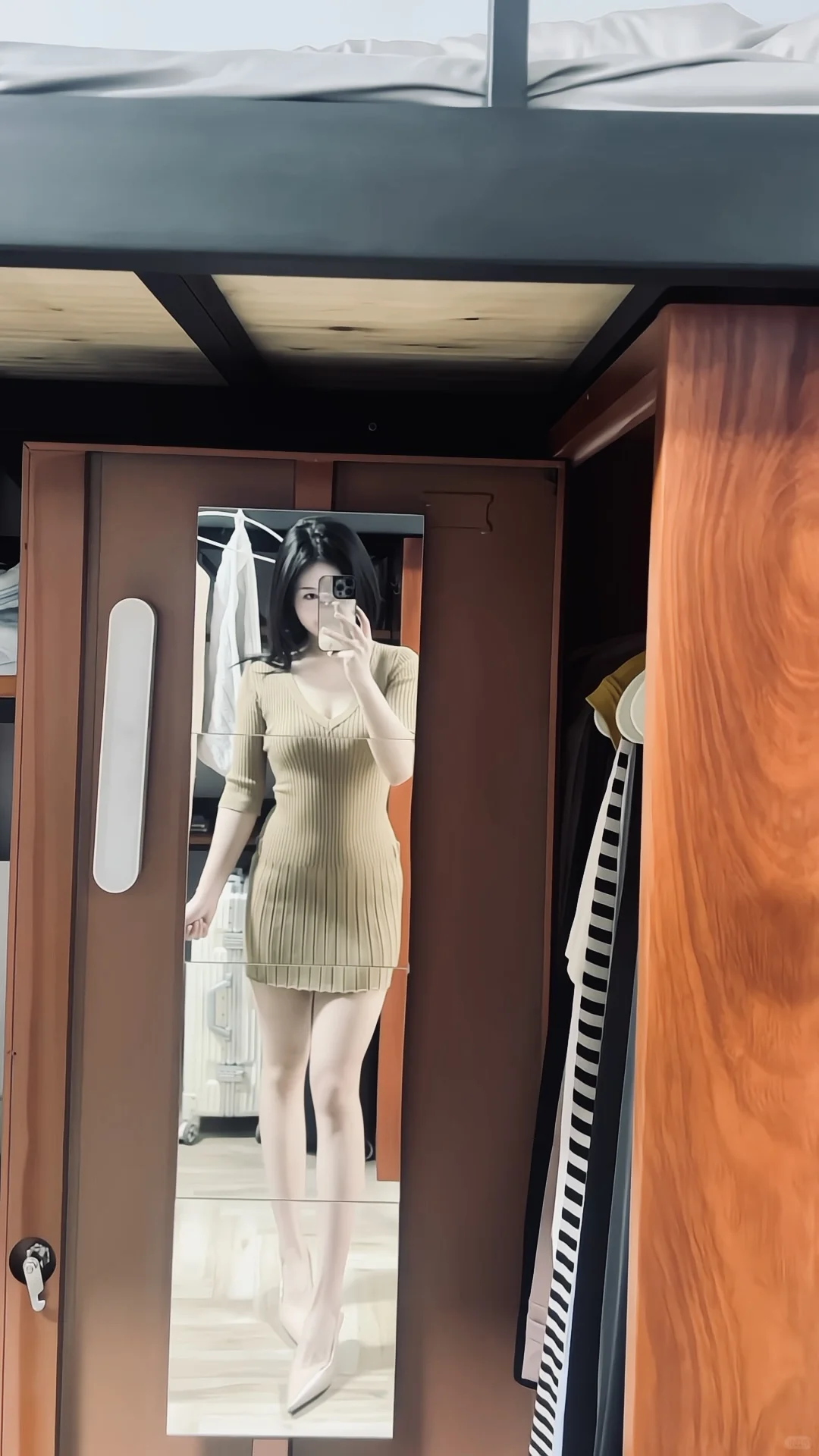 好显身材的小裙子～