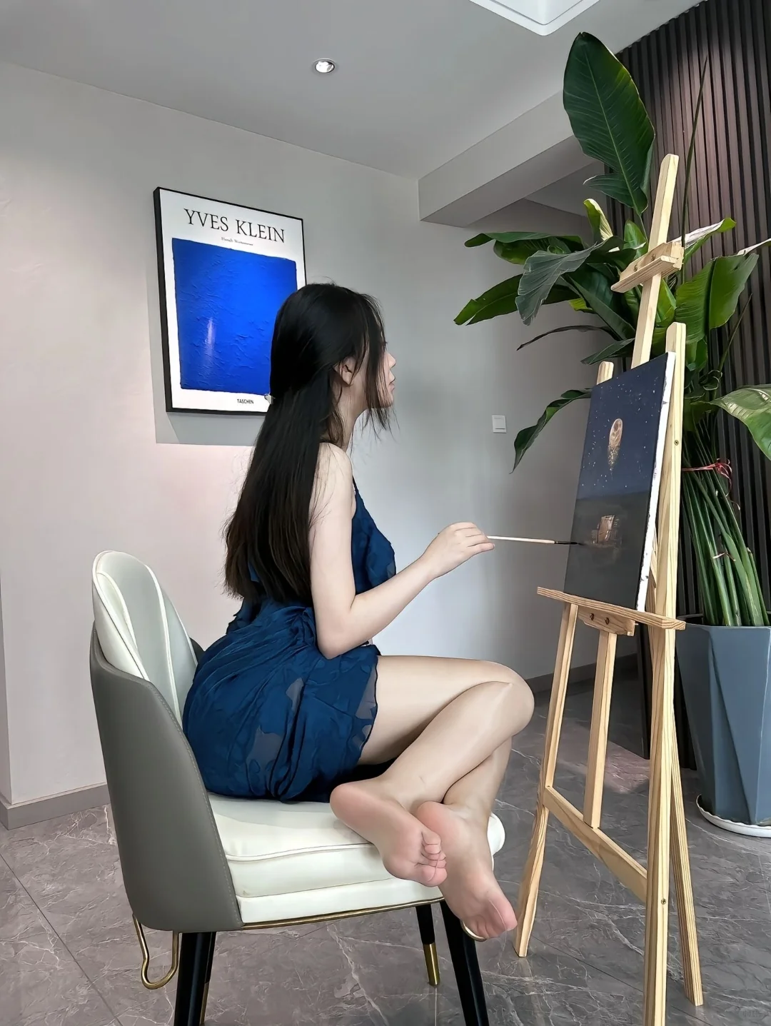 丝袜中的绝绝子、御里御气、完美身材