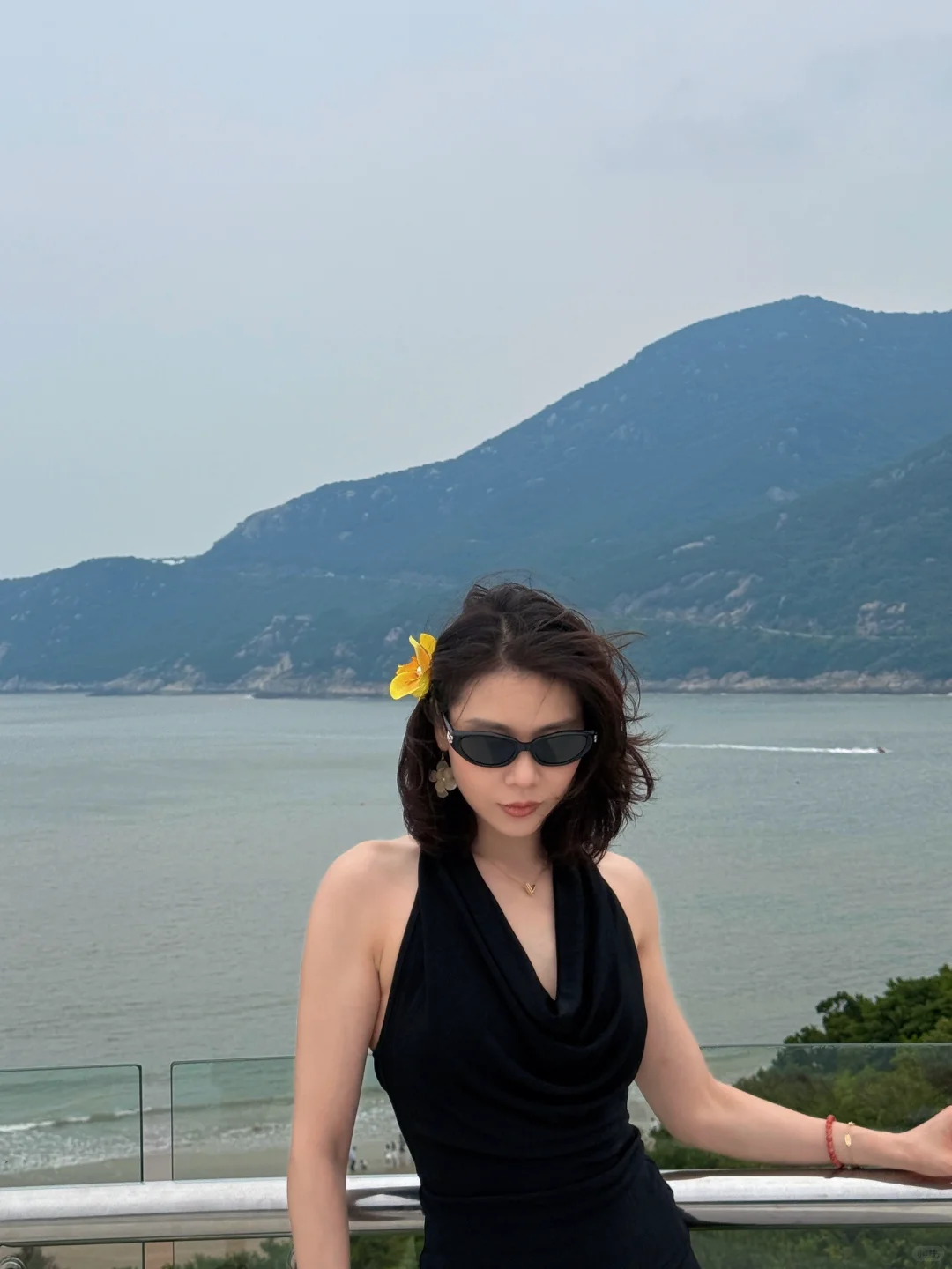 你的海边我的海边好像不一样🤨
